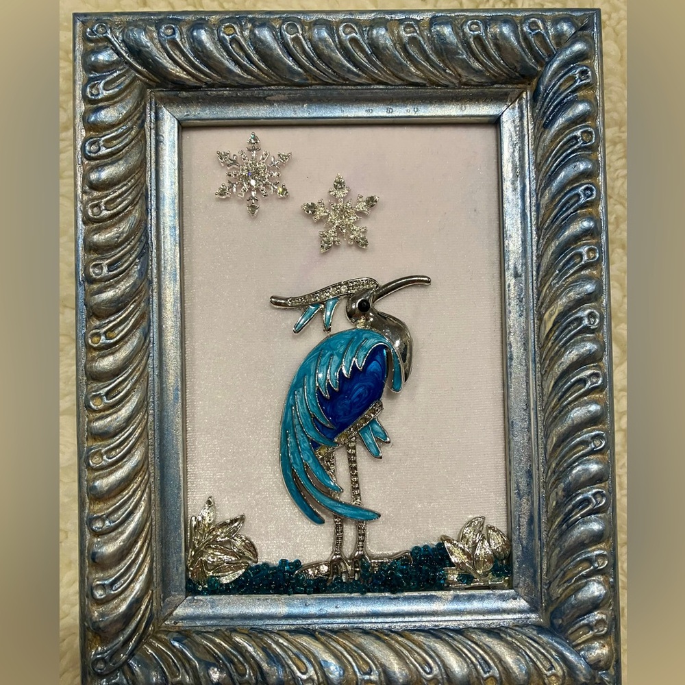 FRAMED JEWELRY ART IN SILVER/BLUE FRAME. UNIQUE HANDMADE OOAK GIFT 💝 IDEA